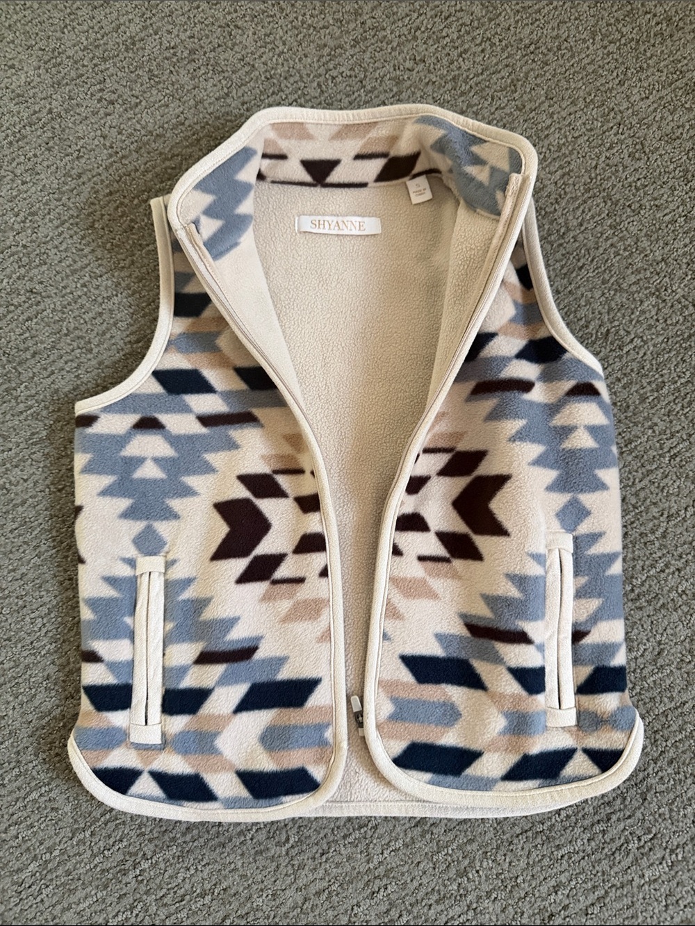 Shyanne Aztec Fleece Zip-Up Vest in Cream, Blue & Navy